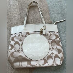 Coach tote bag~brand new with tag
